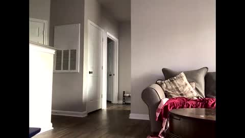 Snapshot of youneverknowimight2 chatting on September 23, 3:55 pm kindahorny online show from September 23, 3:55 pm