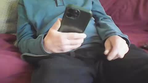 Snapshot of youneverknowimight2 chatting on March 9, 10:52 pm kindahorny online show from March 9, 10:52 pm