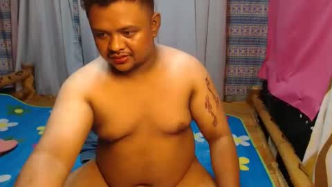 your_asianfuckerjilto04 online show from February 12, 7:09 pm