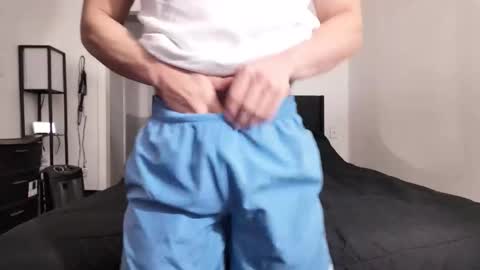 yourguuy21 online show from February 19, 4:53 am