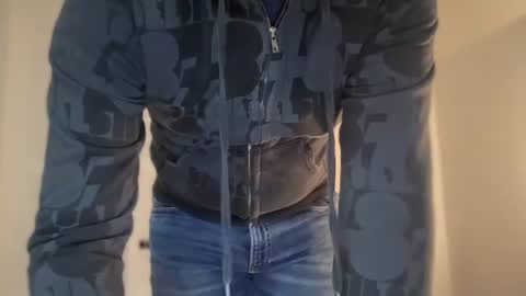 yourguy9333 online show from March 13, 9:54 pm