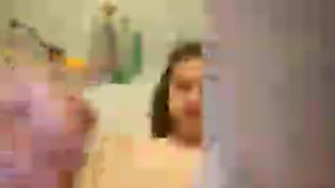 yourpantyhosesla_ve online show from July 14, 12:45 am