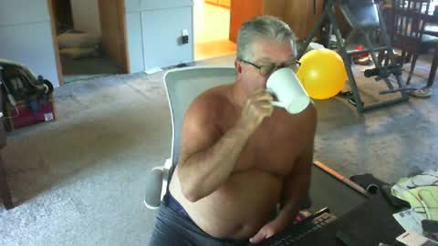 yourpoppi55 online show from June 30, 12:17 pm