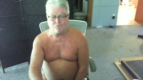 yourpoppi55 online show from July 2, 7:42 pm