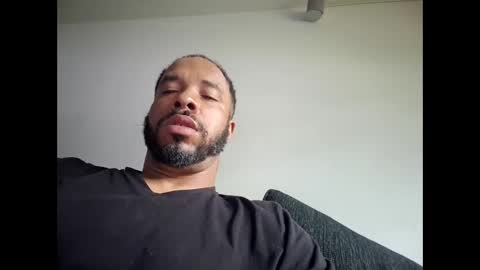 yoursexydaddy8181 online show from June 1, 5:24 pm