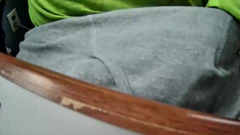 yuppers1234 online show from November 24, 8:10 pm