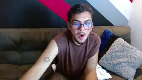 Zack  online show from November 22, 1:49 am