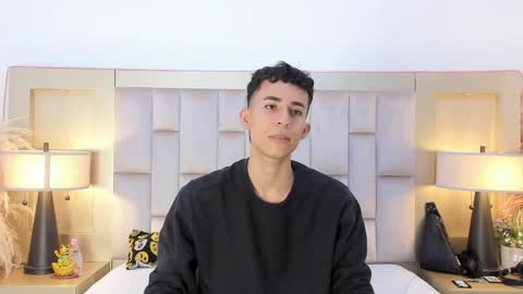 zahir_ashar online show from March 26, 11:42 pm