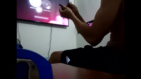 ze online show from January 31, 11:56 pm