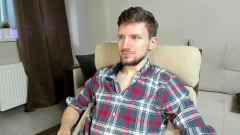 Andrew online show from February 25, 6:36 am