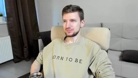 Andrew online show from March 21, 8:19 am