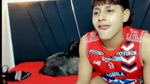 Snapshot of zeusapollofuck chatting on September 24, 10:30 pm zeusapollofuck online show from September 24, 10:30 pm