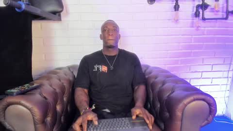 Zeus Malone online show from December 19, 11:39 am