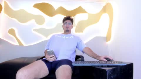 zeustrys online show from July 28, 1:10 pm