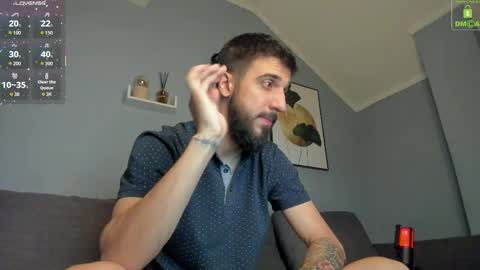 ZEYN online show from May 31, 11:43 am