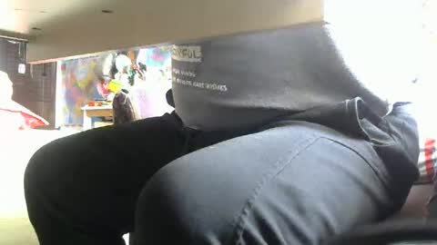 zhengxuansheng888 online show from April 17, 5:32 am