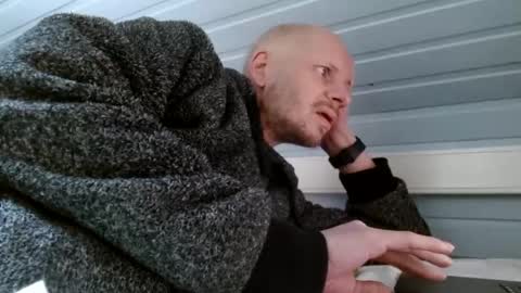 zolexthomas online show from December 14, 12:12 pm