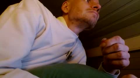 zolexthomas online show from December 4, 5:44 pm