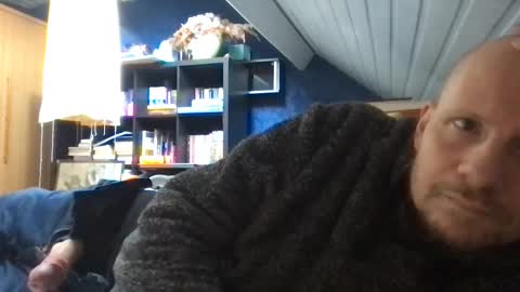 zolexthomas online show from March 8, 12:28 pm