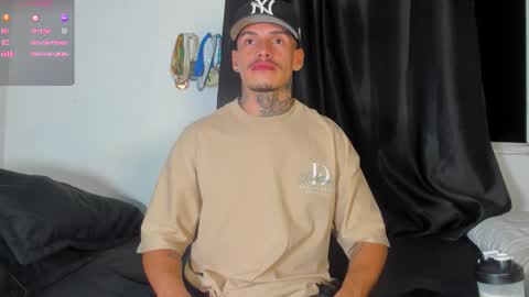 zyon garcia online show from November 18, 12:47 am