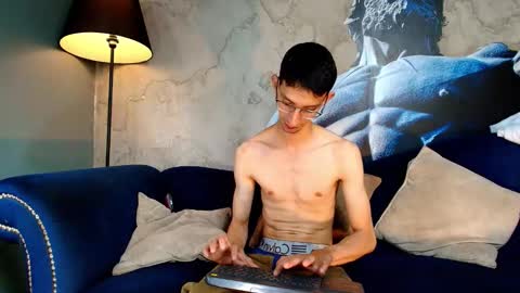 Zyro Nigth online show from October 30, 8:10 pm