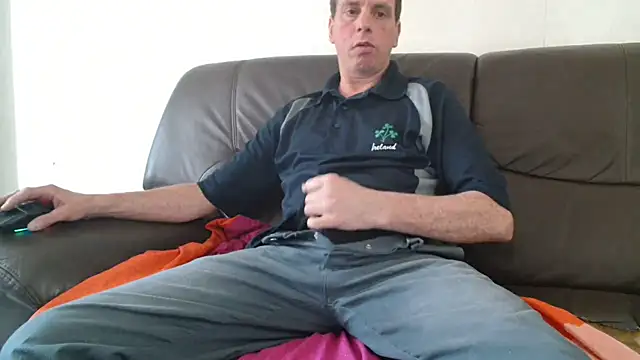 cloupefun online show from April 20, 11:46 am