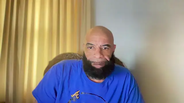 Snapshot of ANAKONDA_KIING chatting on March 20, 2:32 pm ANAKONDA KIING online show from March 20, 2:32 pm