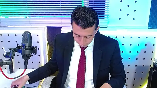 Darko0717 online show from January 12, 1:59 pm