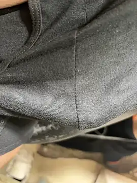 Snapshot of tank32s chatting on January 29, 9:12 am tank32s online show from January 29, 9:12 am