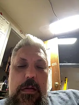tank32s online show from June 29, 7:03 am