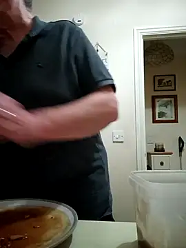 loveeatingcunts online show from March 22, 8:25 pm