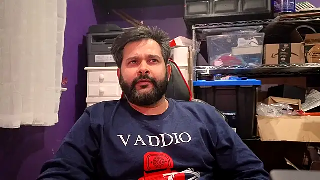 Sakhtlaundaz online show from November 20, 10:30 pm