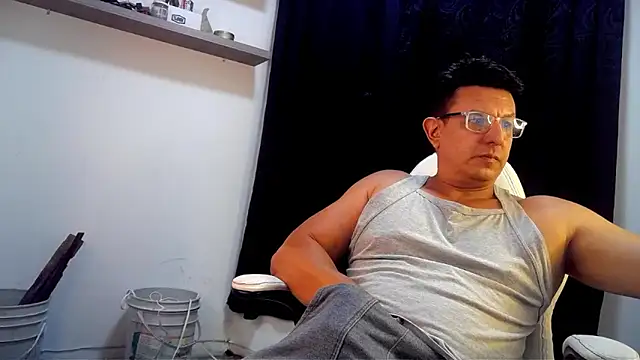 pedropicapi online show from May 20, 3:57 am