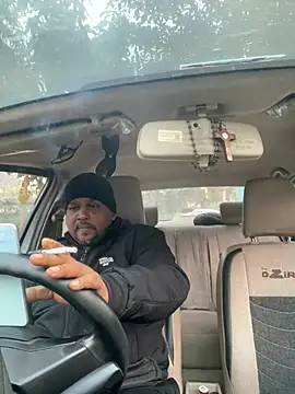 Dick 6inches online show from January 18, 12:07 pm