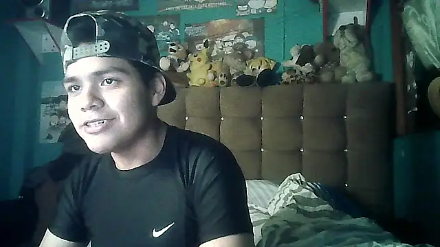 Snapshot of Valesh20 chatting on October 28, 12:46 am Valesh20 online show from October 28, 12:46 am