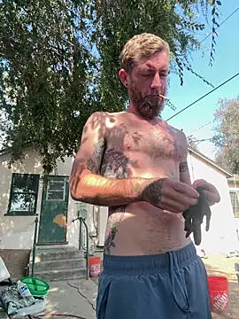 Snapshot of mandjpuff2 chatting on October 17, 9:19 pm mandjpuff2 online show from October 17, 9:19 pm