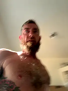 Snapshot of mandjpuff2 chatting on October 30, 8:54 pm mandjpuff2 online show from October 30, 8:54 pm