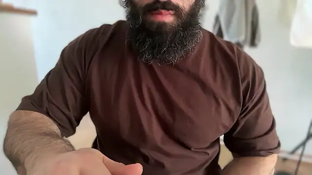 hugemachohandsome online show from March 26, 1:37 pm