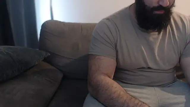 hugemachohandsome online show from March 21, 10:20 am