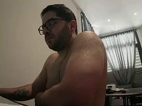 CamiolfeHotXxx online show from May 19, 8:42 am