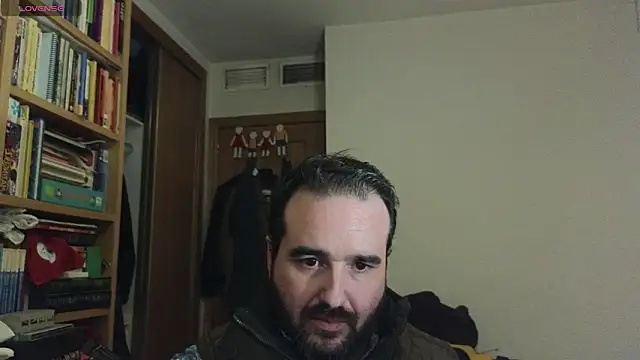 curiosillo83 online show from January 9, 4:06 pm