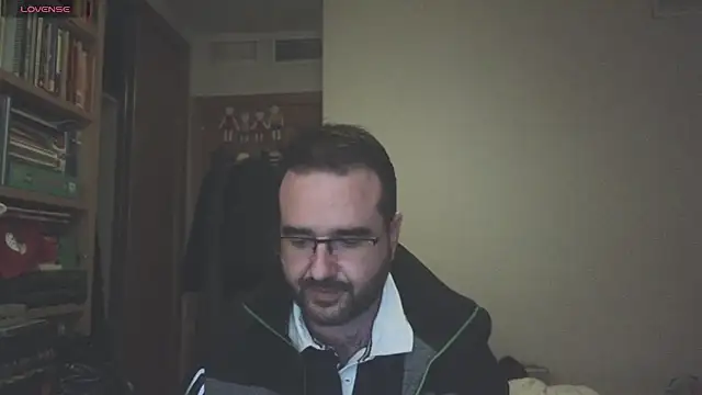 curiosillo83 online show from March 12, 3:18 pm