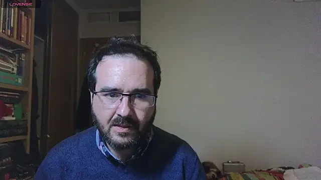 curiosillo83 online show from January 27, 4:01 pm