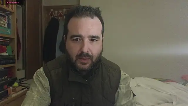 curiosillo83 online show from December 11, 6:16 pm