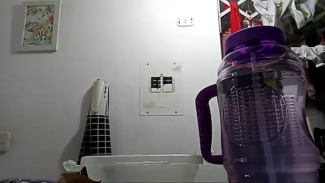 Snapshot of Norehg chatting on September 8, 6:18 pm Norehg online show from September 8, 6:18 pm