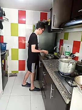 Snapshot of Norehg chatting on February 2, 3:07 pm Norehg online show from February 2, 3:07 pm