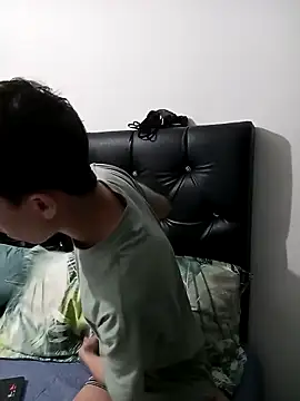 Snapshot of Norehg chatting on February 16, 2:00 am Norehg online show from February 16, 2:00 am