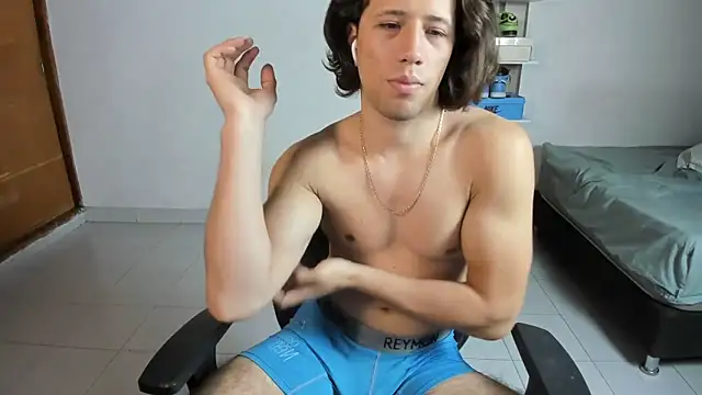 imtonny19 online show from November 25, 1:40 am