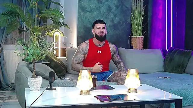 masterkingofmusclee online show from March 3, 8:37 pm