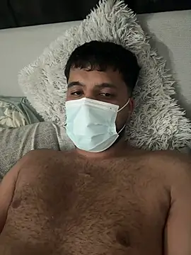 Yourdesiboy11 online show from May 2, 6:38 am